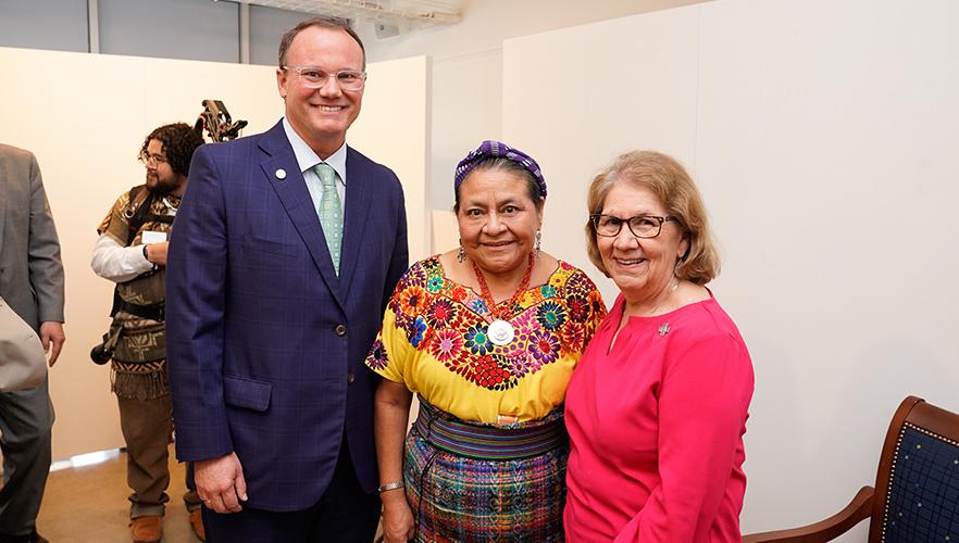 Rigoberta Menchú Tum事件照片5